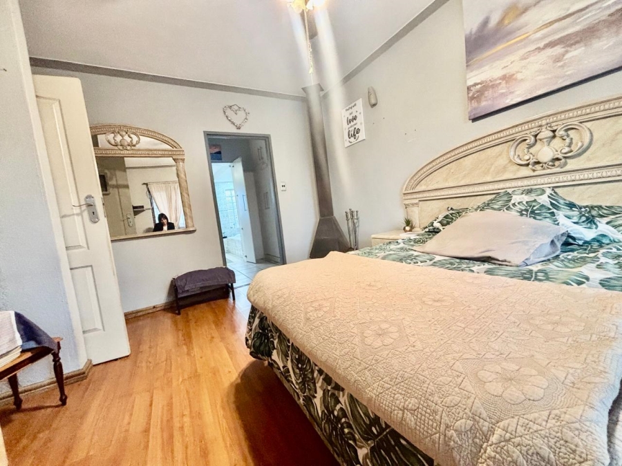 3 Bedroom Property for Sale in Mabille Park Western Cape